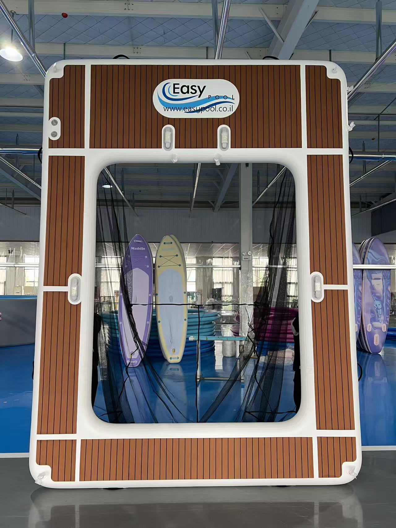 פלטפורמה מתנפחת יוקרתית עם בריכה ורשת בטיחות 4*3 מטר