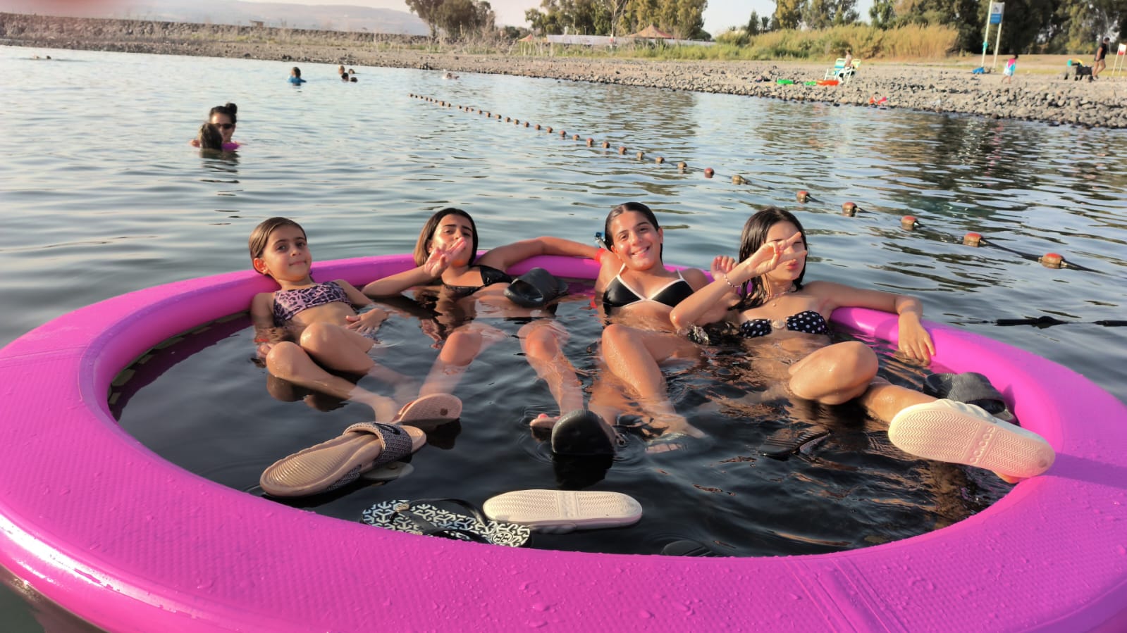 מצוף רביצה מתנפח בקוטר 2.4 מטר