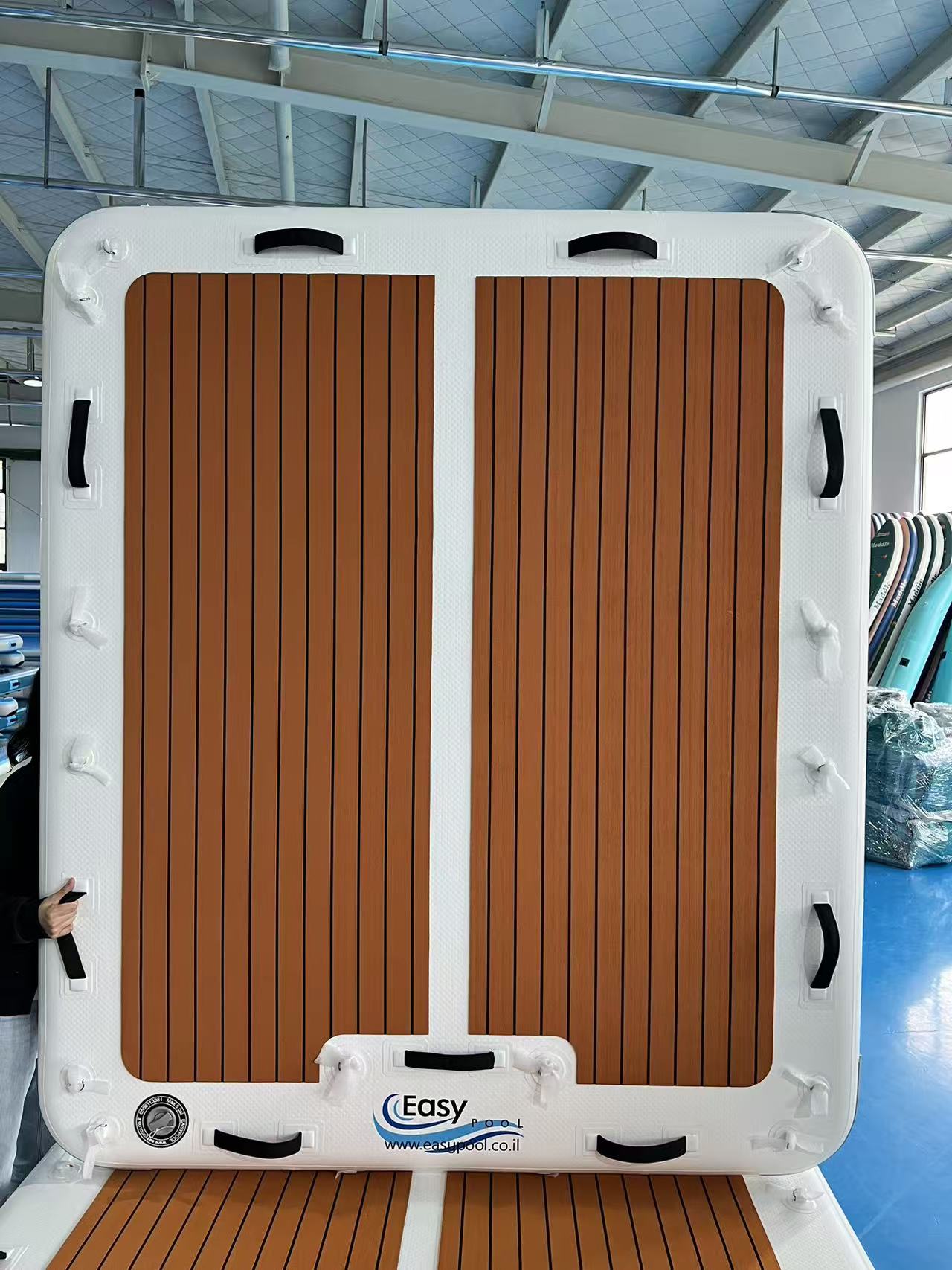 פלטפורמה מתנפחת יוקרתית 2*1.7 מטר