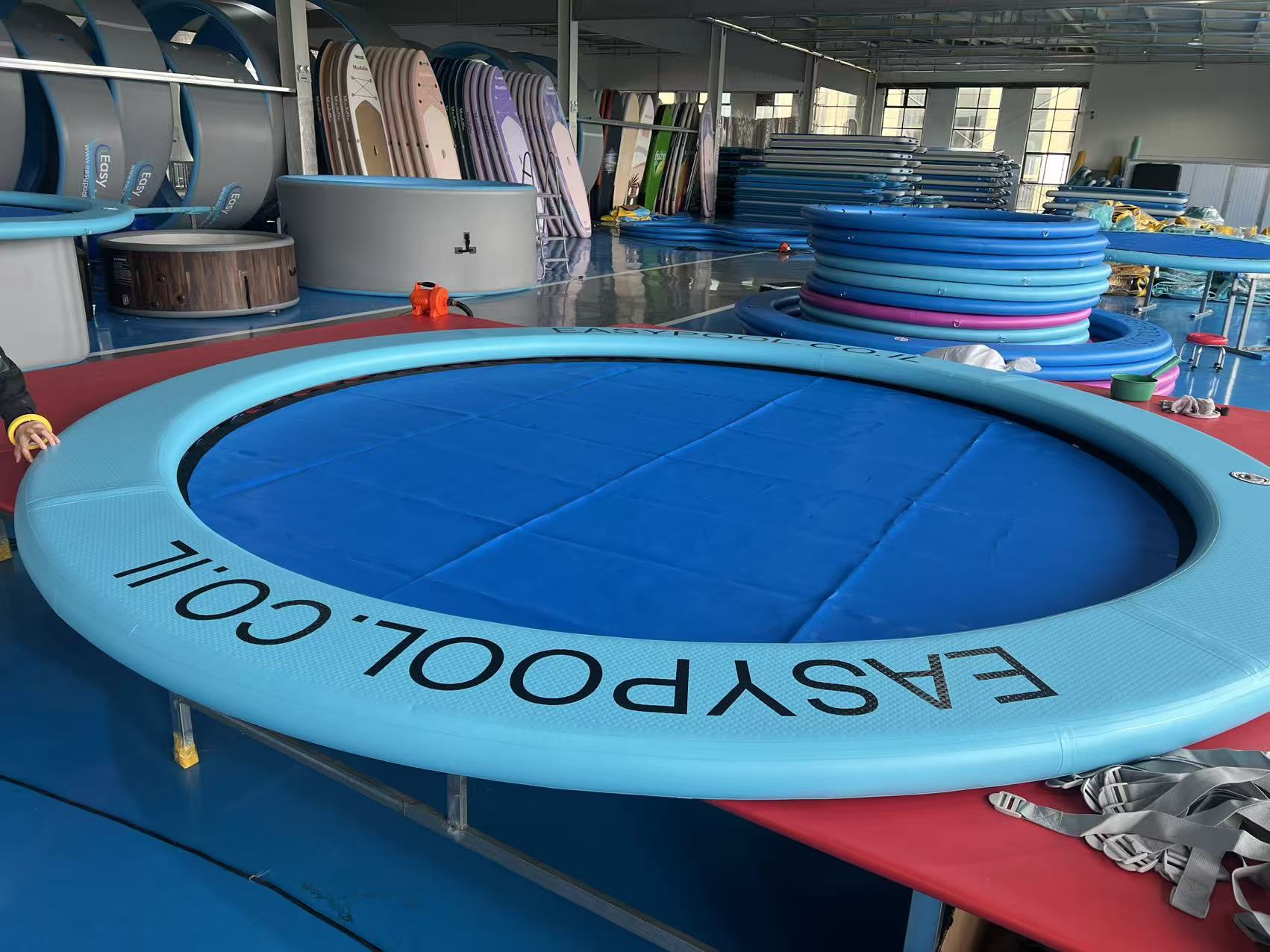 מצוף רביצה מתנפח בקוטר 3.6 מטר